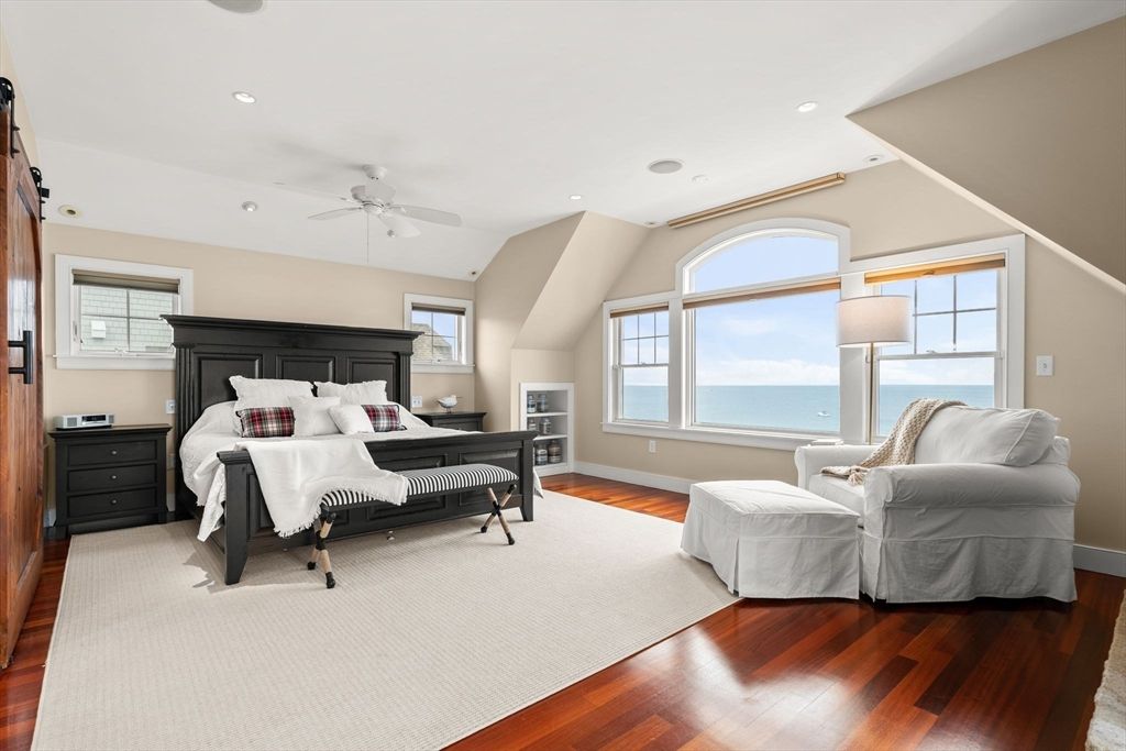 Bedroom, Interior, Recessed Lighting, Water, Wood Texture Flooring