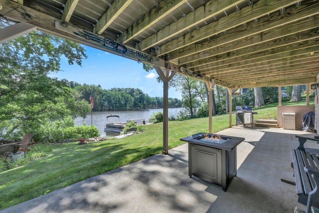 Backyard, Exterior, Water