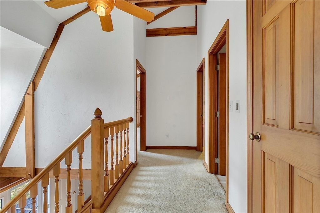 Interior, Wooden Beams