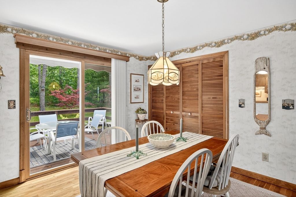 Dining room, Interior, Pendant Lights, Wood Texture Flooring