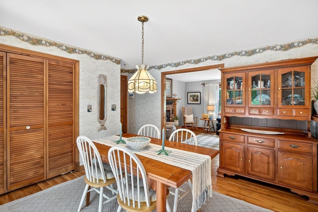 Dining room, Interior, Pendant Lights, Wood Texture Flooring