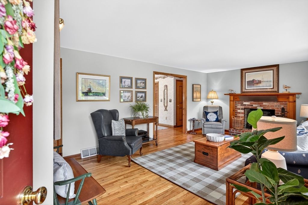 Fireplace, Interior, Wood Texture Flooring