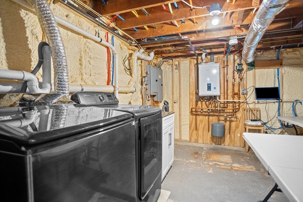 Interior, Washer