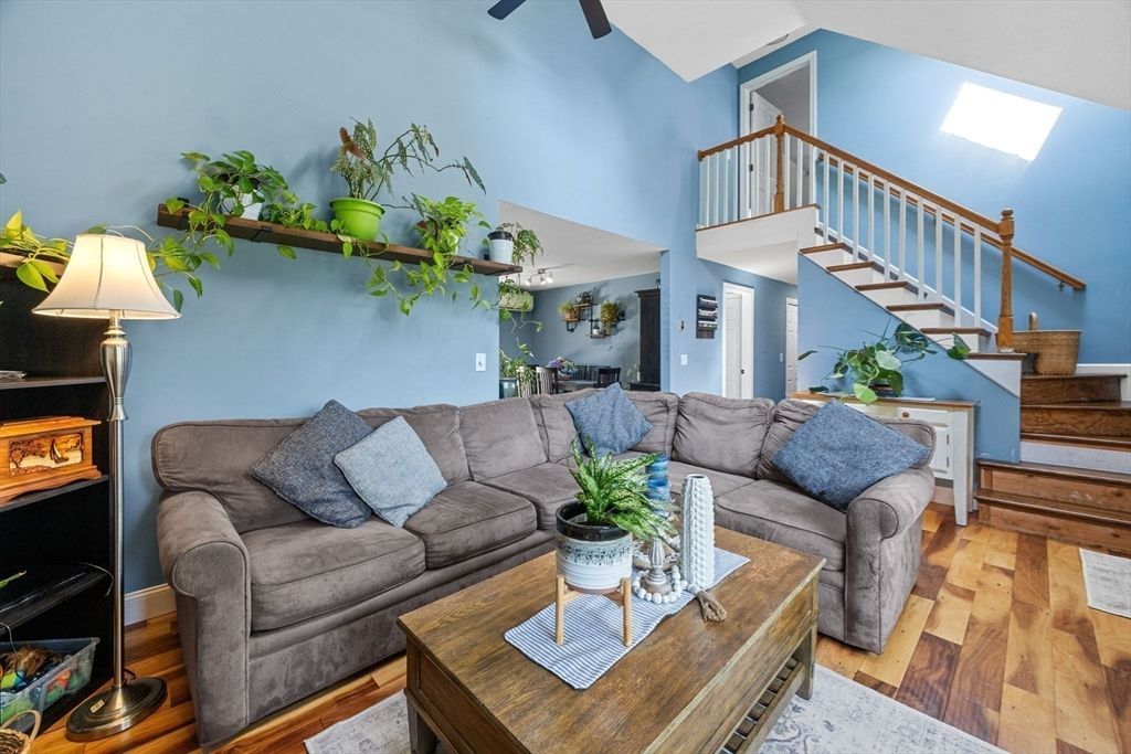 Interior, Living room, Wood Texture Flooring