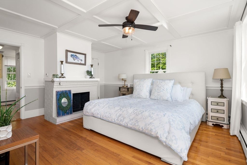 Bedroom, Fireplace, Interior, Wood Texture Flooring