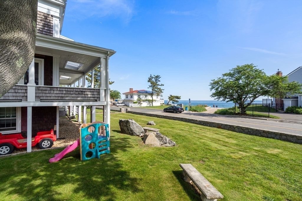 Backyard, Exterior, Water