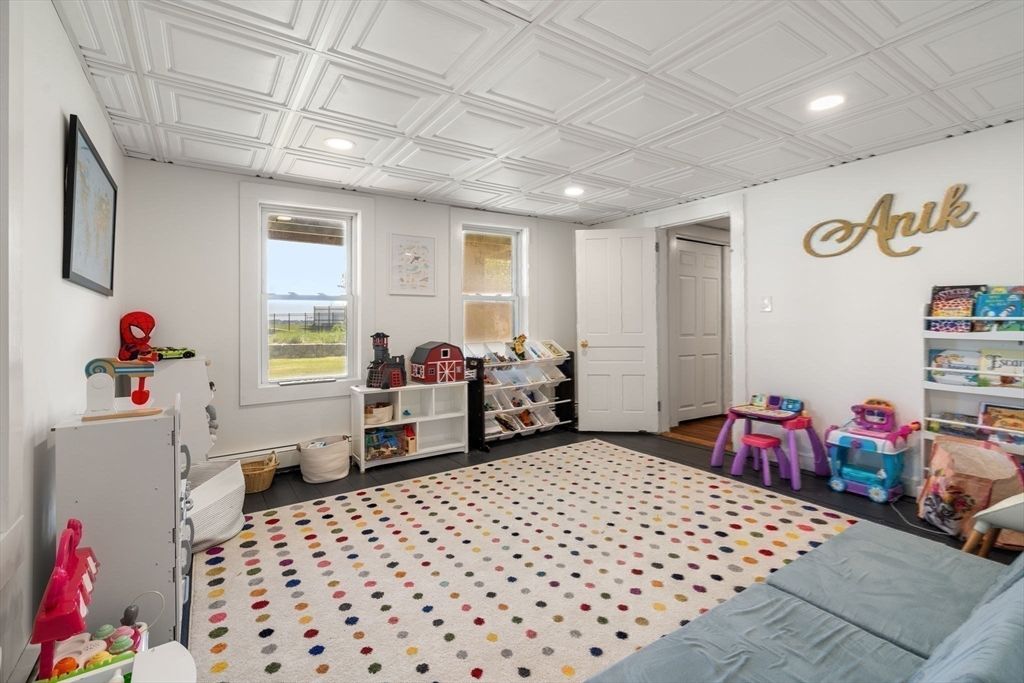 Interior, Recessed Lighting