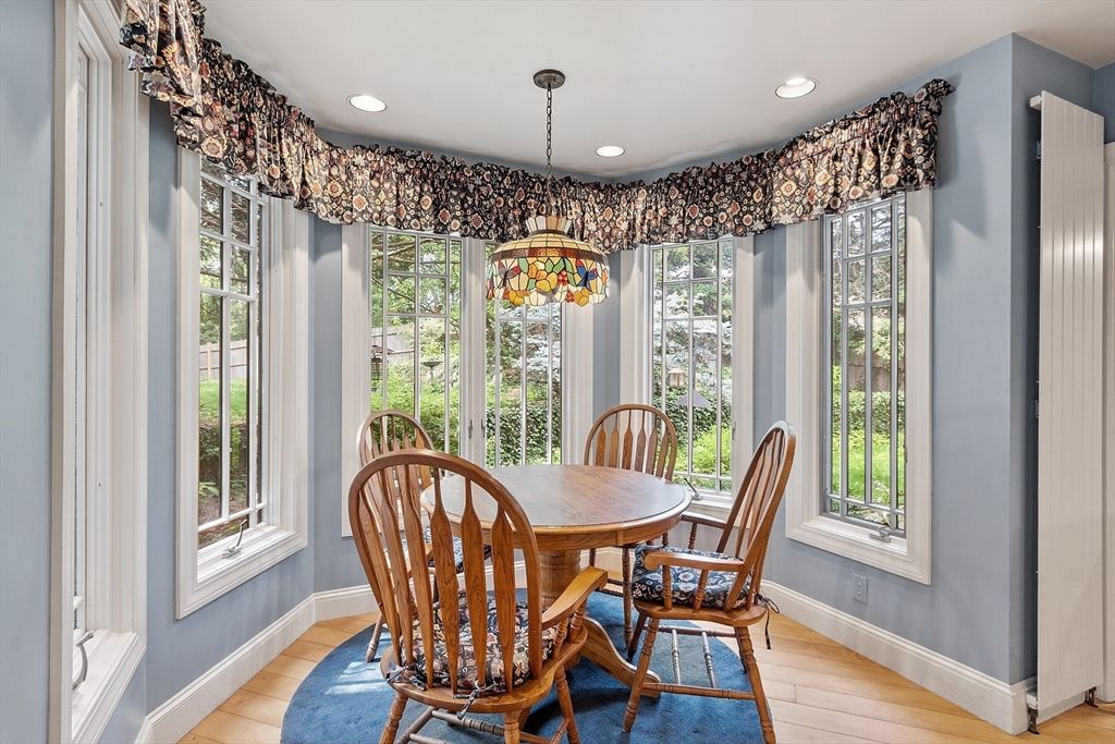 Dining room, Interior, Pendant Lights, Recessed Lighting, Wood Texture Flooring