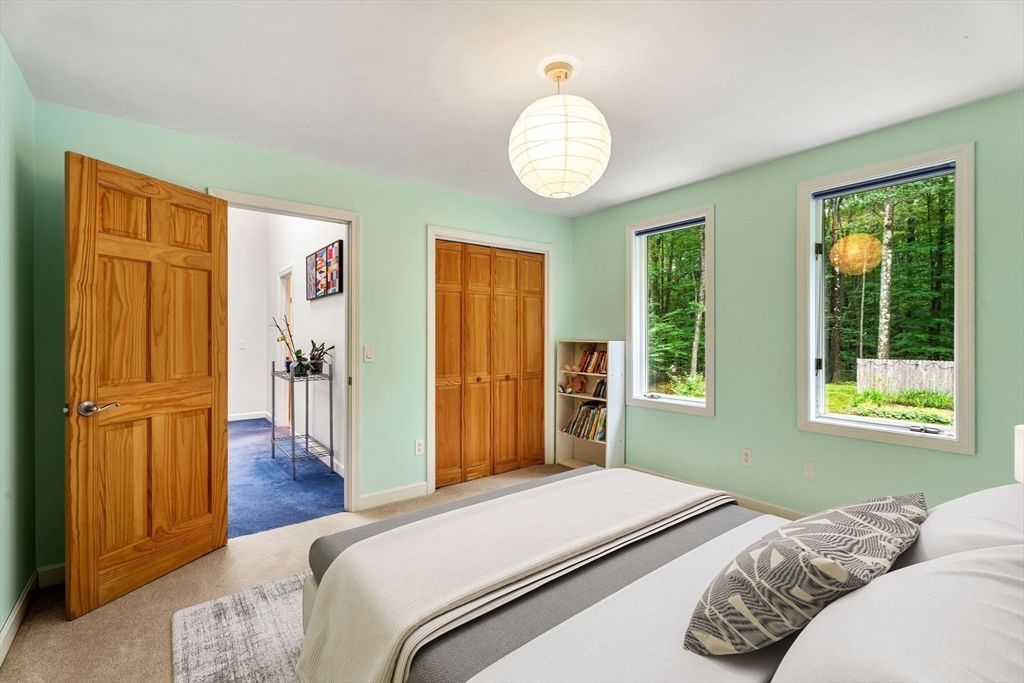 Bedroom, Interior, Pendant Lights