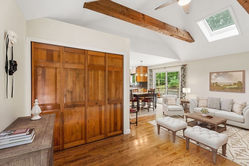 Dining room, Interior, Living room, Pendant Lights, Wooden Beams, Wood Texture Flooring