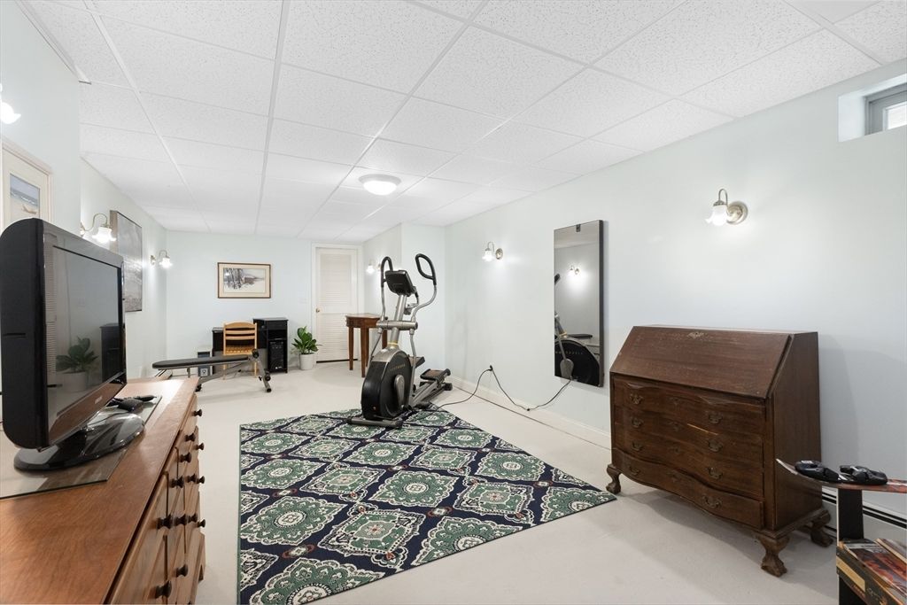 Fitness Equipment, Interior