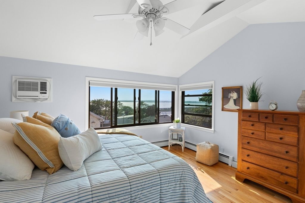 Bedroom, Interior, Water, Wood Texture Flooring