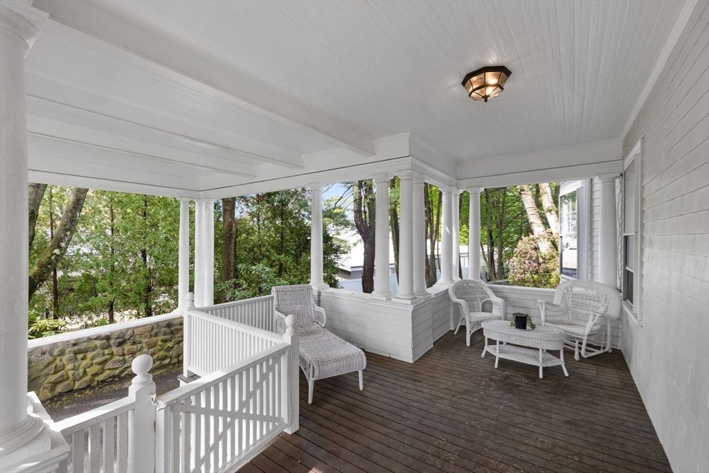 Interior, Sun Room, Wood Texture Flooring