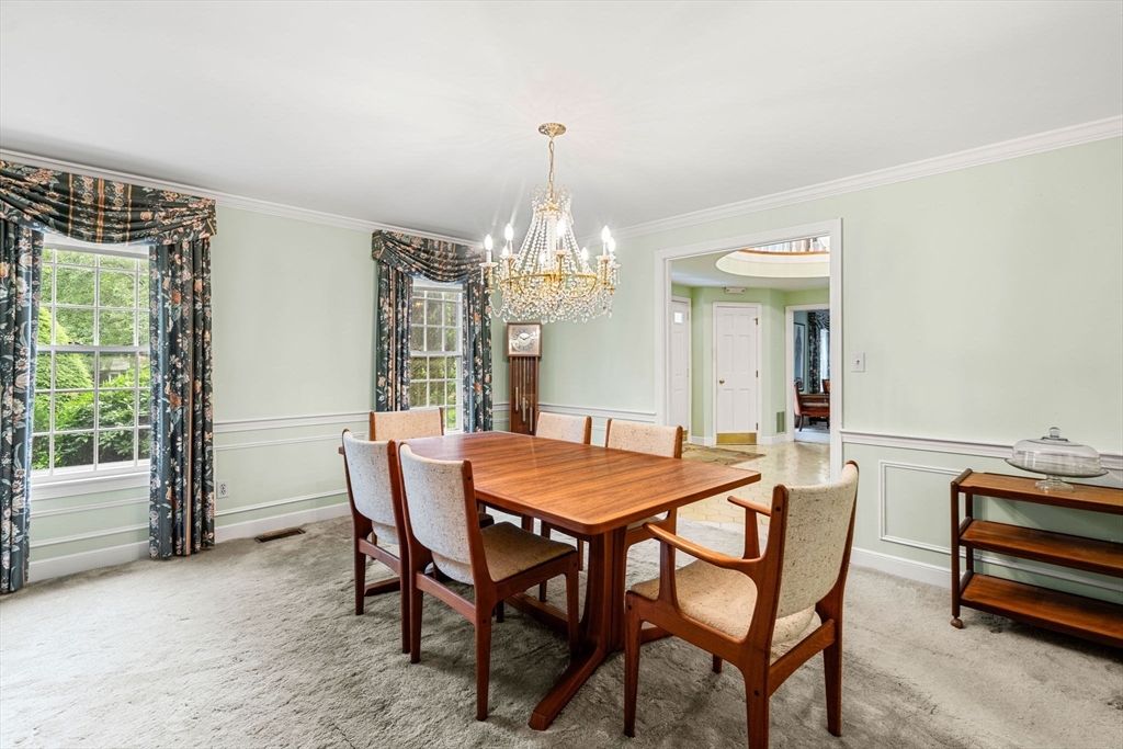Chandelier, Dining room, Interior