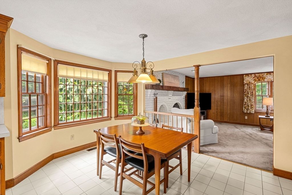 Dining room, Interior, Pendant Lights