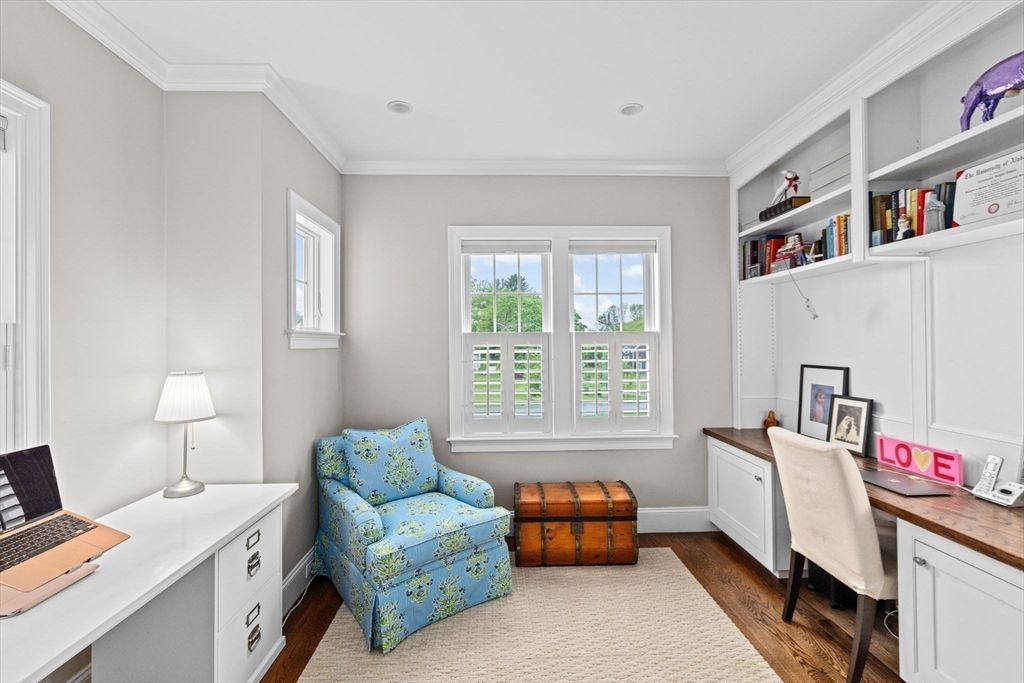 Home Office, Interior, Recessed Lighting, Wood Texture Flooring