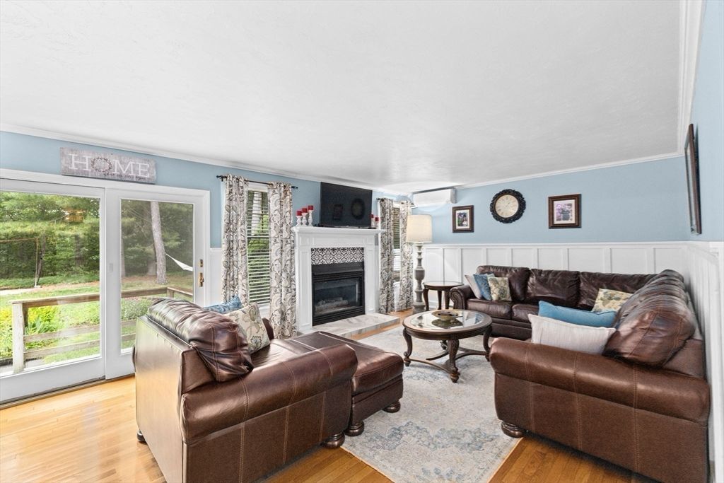 Fireplace, Interior, Living room, Wood Texture Flooring