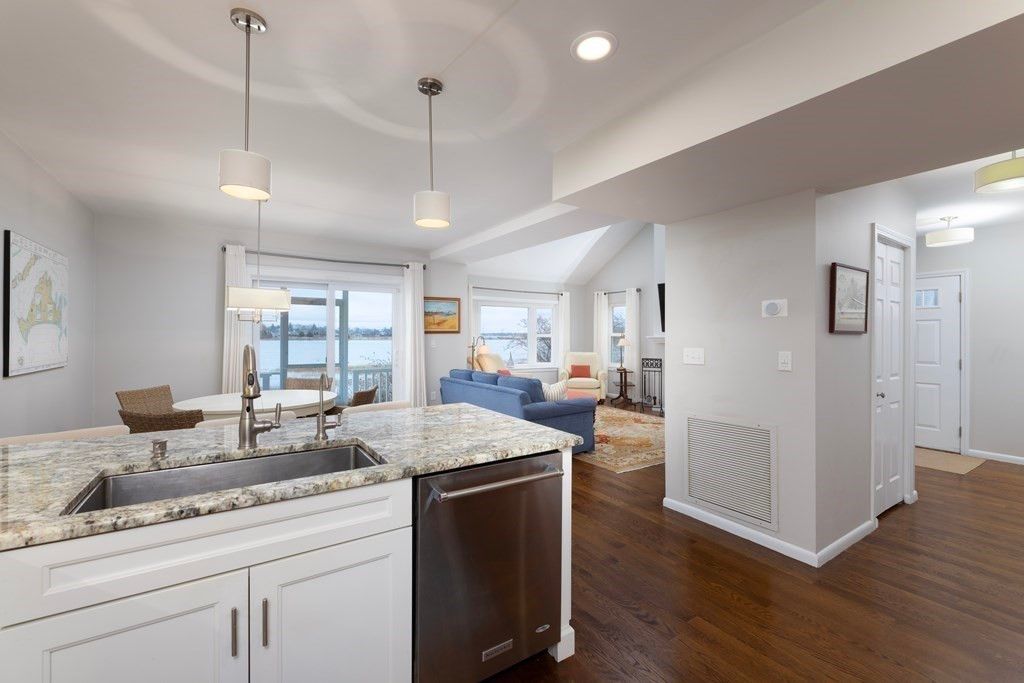 Interior, Kitchen, Living room, Pendant Lights, Recessed Lighting, Wood Texture Flooring