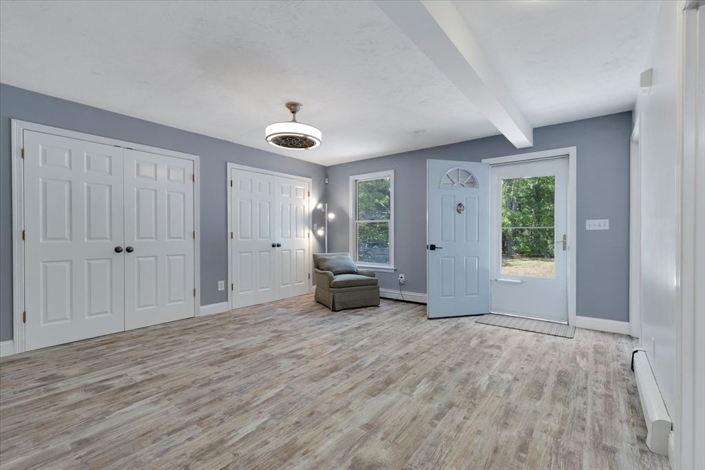 Empty room, Interior, Wood Texture Flooring