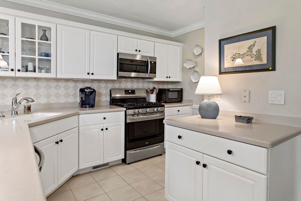 Interior, Kitchen, Stainless Steel Appliances