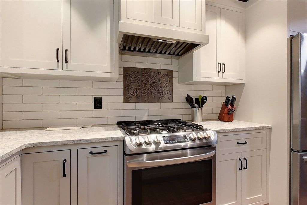 Interior, Kitchen, Stainless Steel Appliances