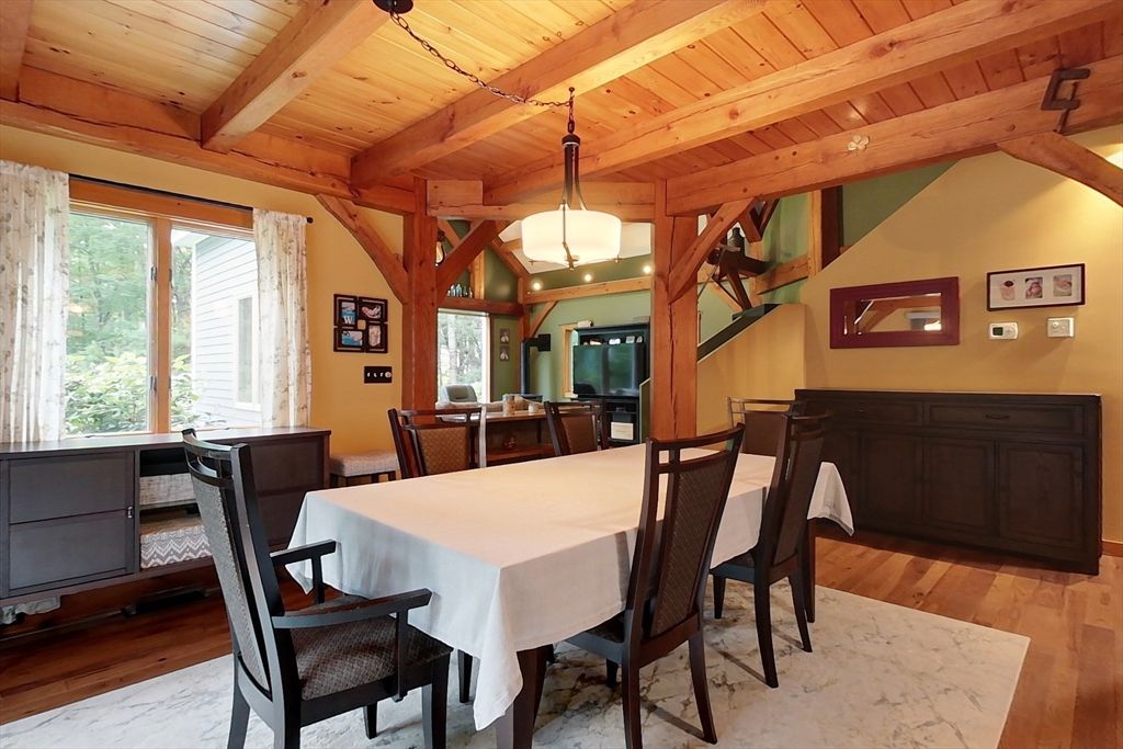 Dining room, Interior, Pendant Lights, Wooden Beams, Wooden Ceilings, Wood Texture Flooring