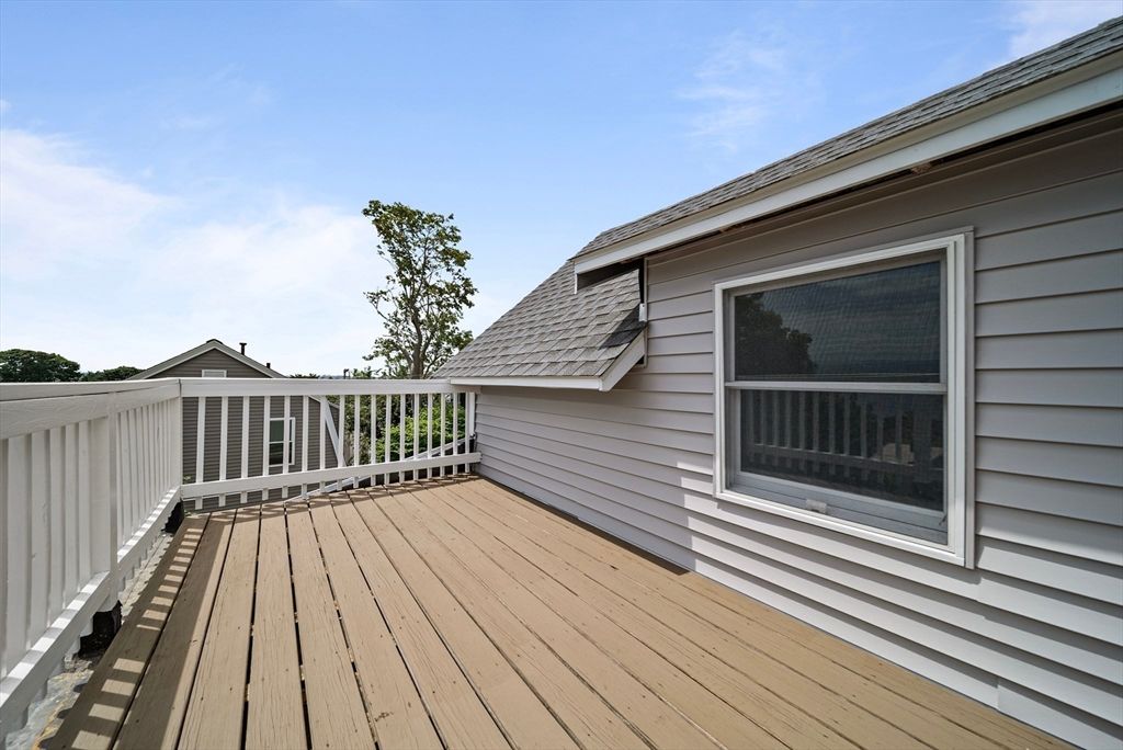 Exterior, Wood Texture Flooring