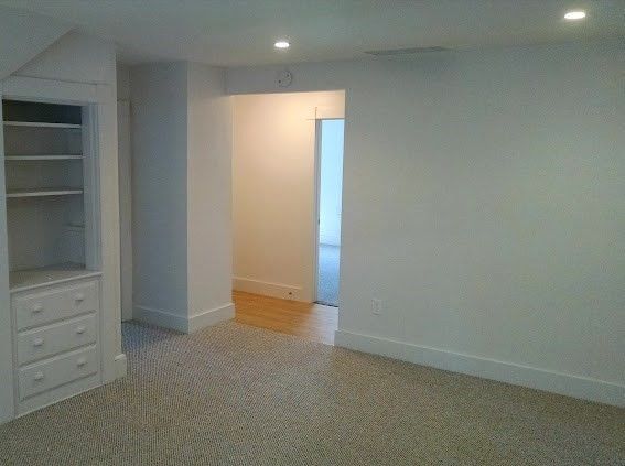 Empty room, Interior, Recessed Lighting