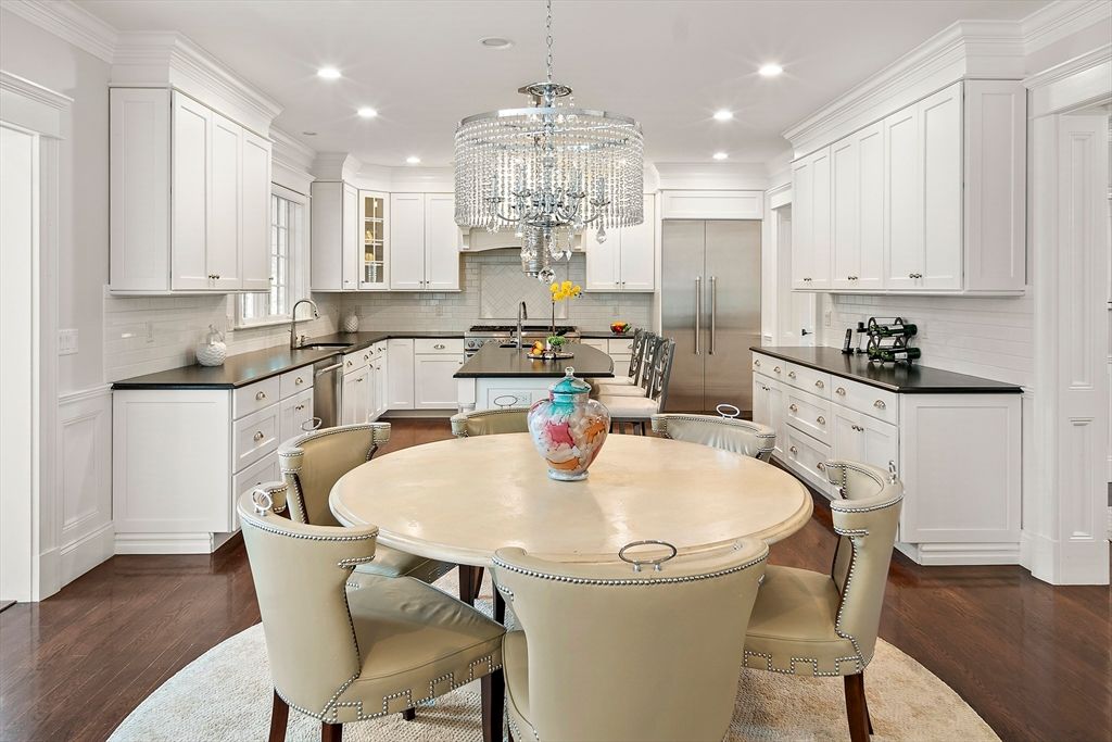 Chandelier, Dining room, Interior, Kitchen, Recessed Lighting, Stainless Steel Appliances, Wood Texture Flooring