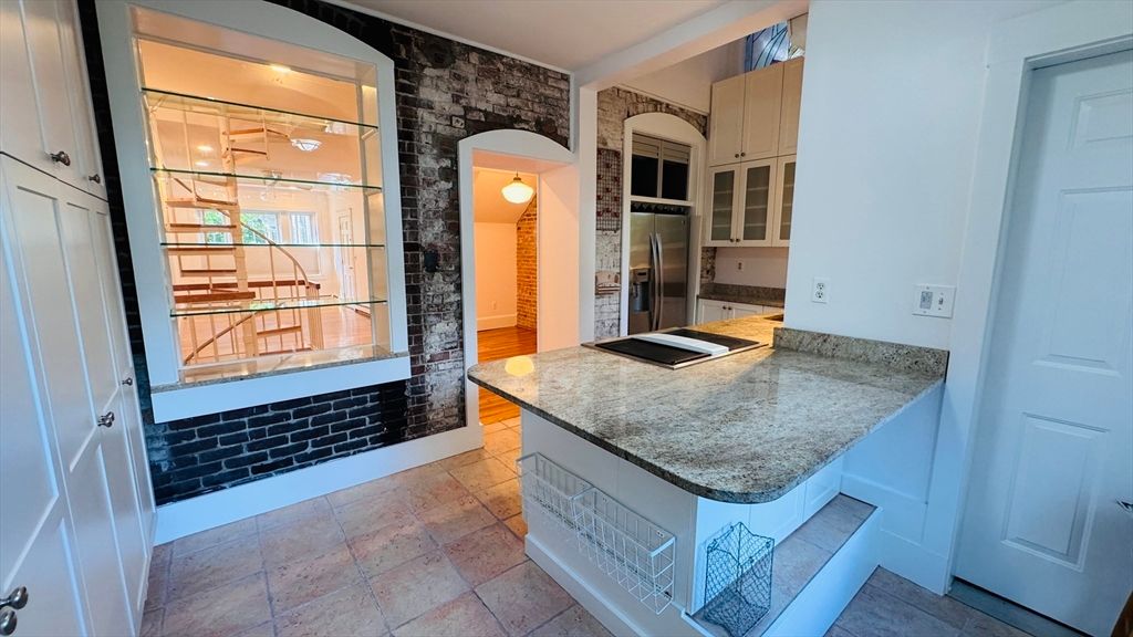 Interior, Kitchen, Pendant Lights, Stone Walls