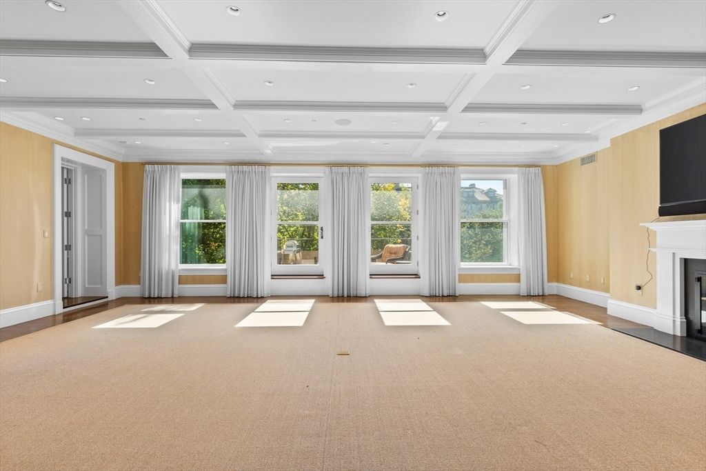 Empty room, Fireplace, Interior, Recessed Lighting