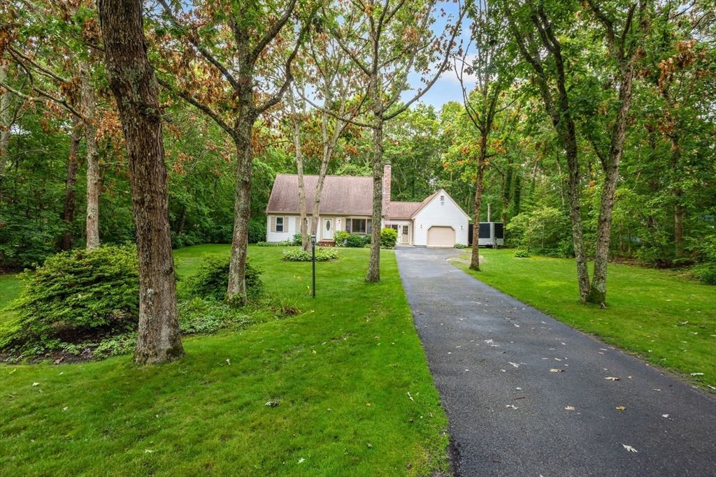 Backyard, Detached Garage, Exterior