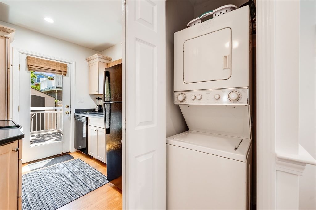 Interior, Recessed Lighting, Utility Closets, Washer, Wood Texture Flooring