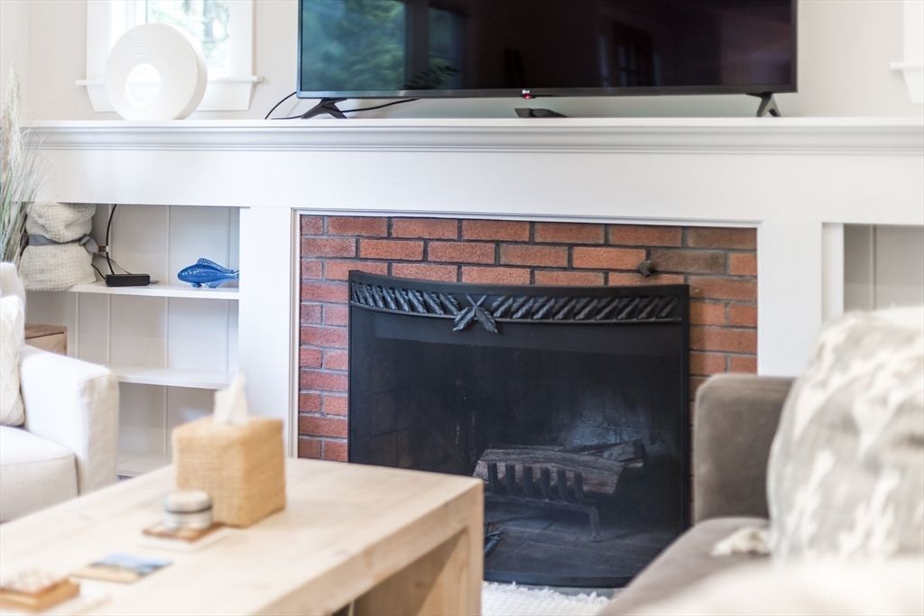 Fireplace, Interior