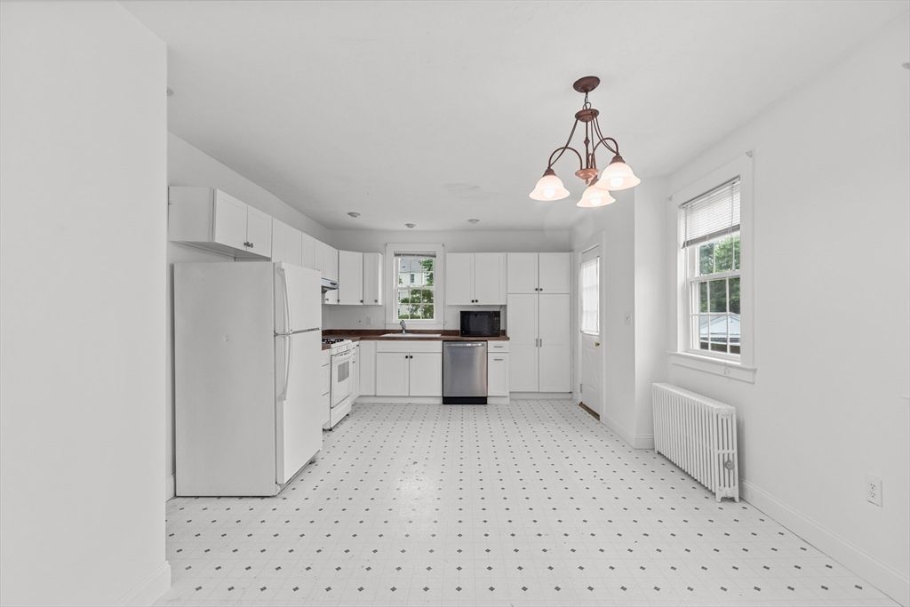 Chandelier, Interior, Kitchen, Pendant Lights, Recessed Lighting, Stainless Steel Appliances