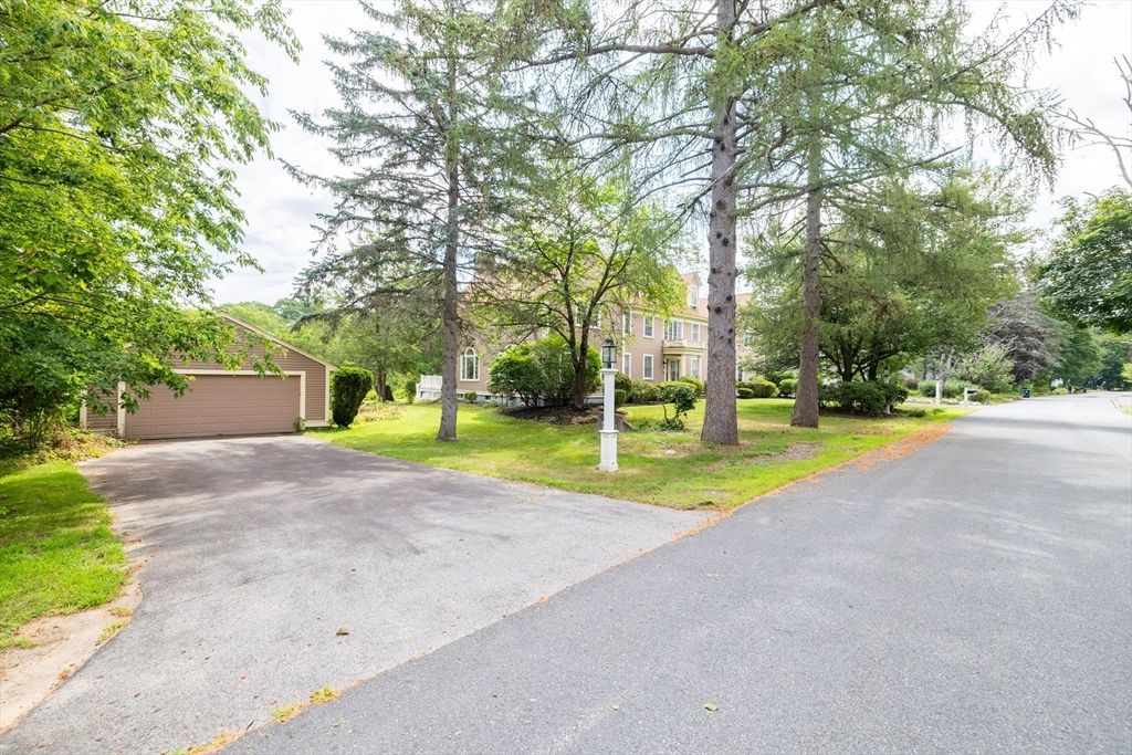 Backyard, Detached Garage, Exterior