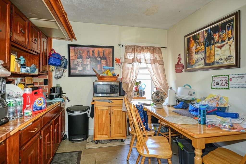 Dining room, Interior