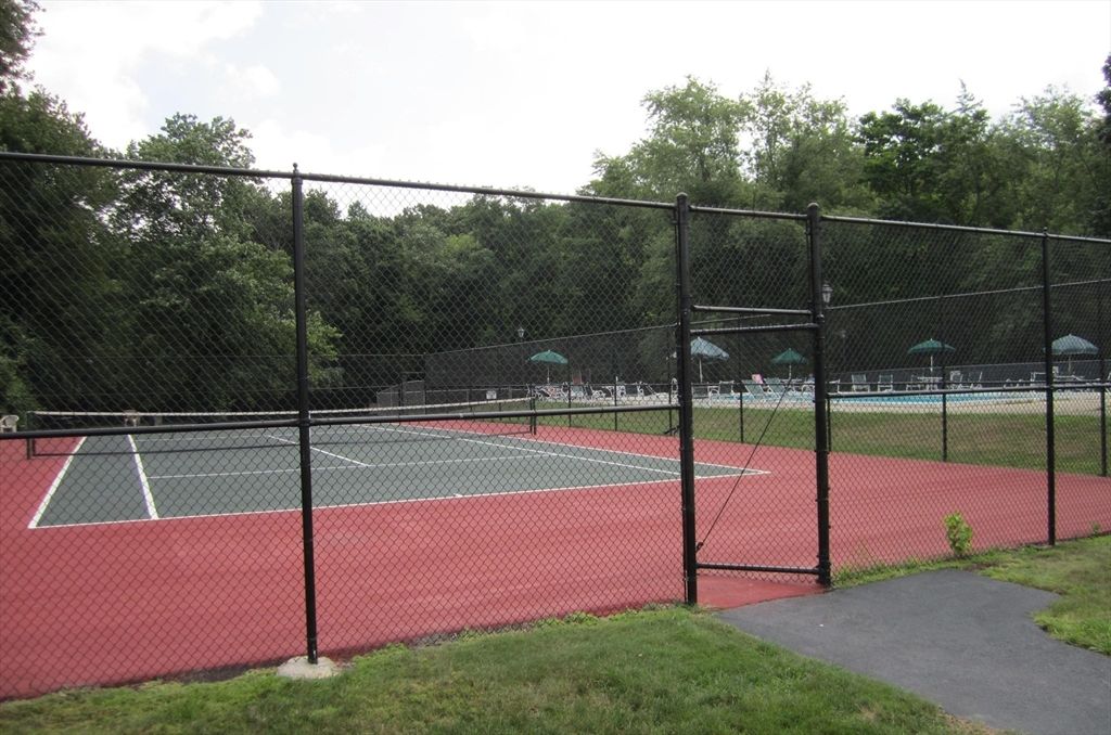 Exterior, Tennis Courts