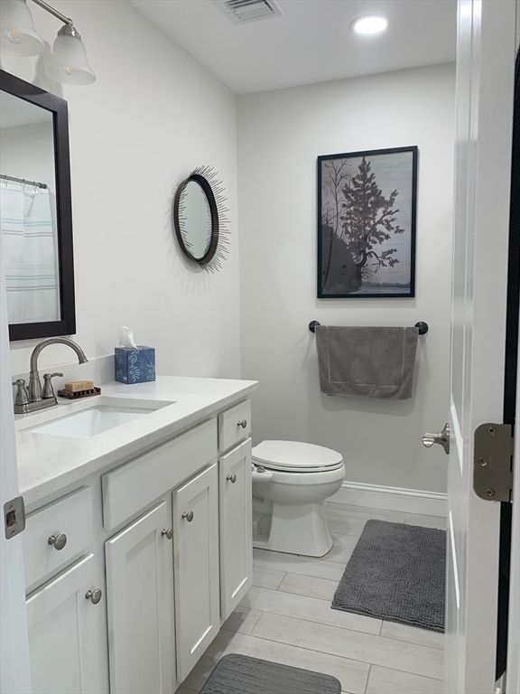 Bathroom, Interior, Recessed Lighting, Wood Texture Flooring