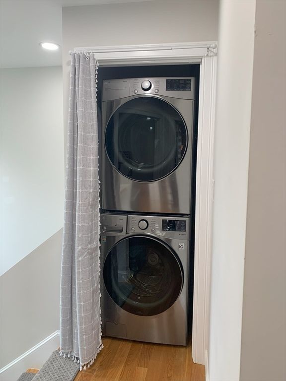 Interior, Recessed Lighting, Utility Closets, Washer, Wood Texture Flooring