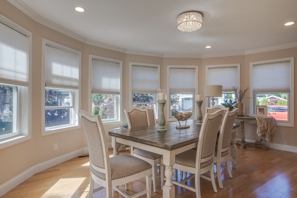 Dining room, Interior, Recessed Lighting, Wood Texture Flooring