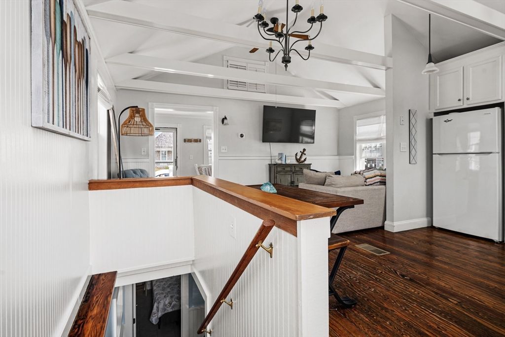 Chandelier, Interior, Wood Texture Flooring