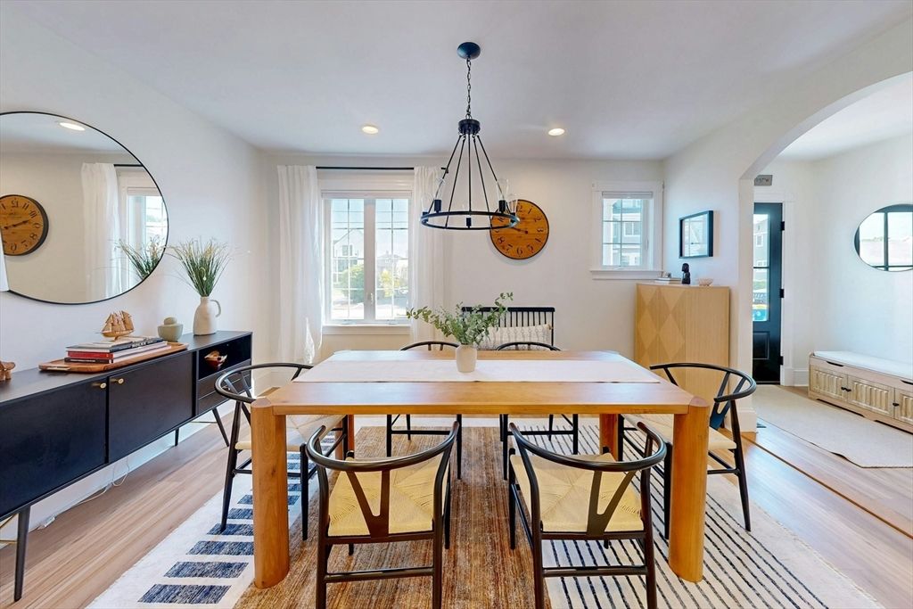 Dining room, Interior, Pendant Lights, Recessed Lighting, Wood Texture Flooring