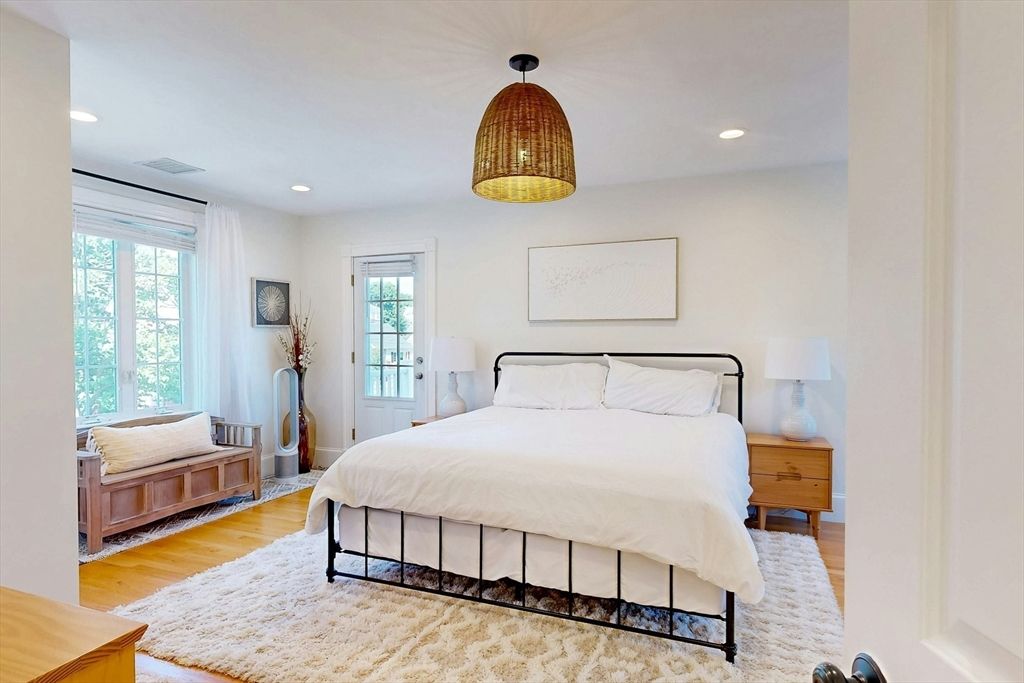 Bedroom, Interior, Pendant Lights, Recessed Lighting, Wood Texture Flooring