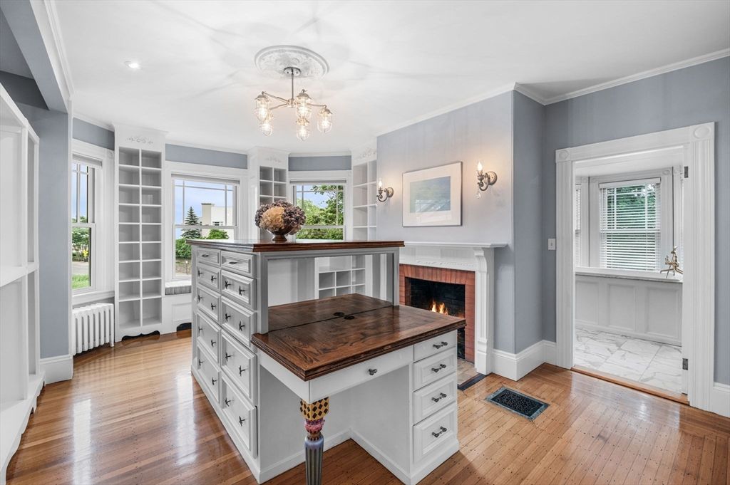 Fireplace, Interior, Recessed Lighting, Wood Texture Flooring