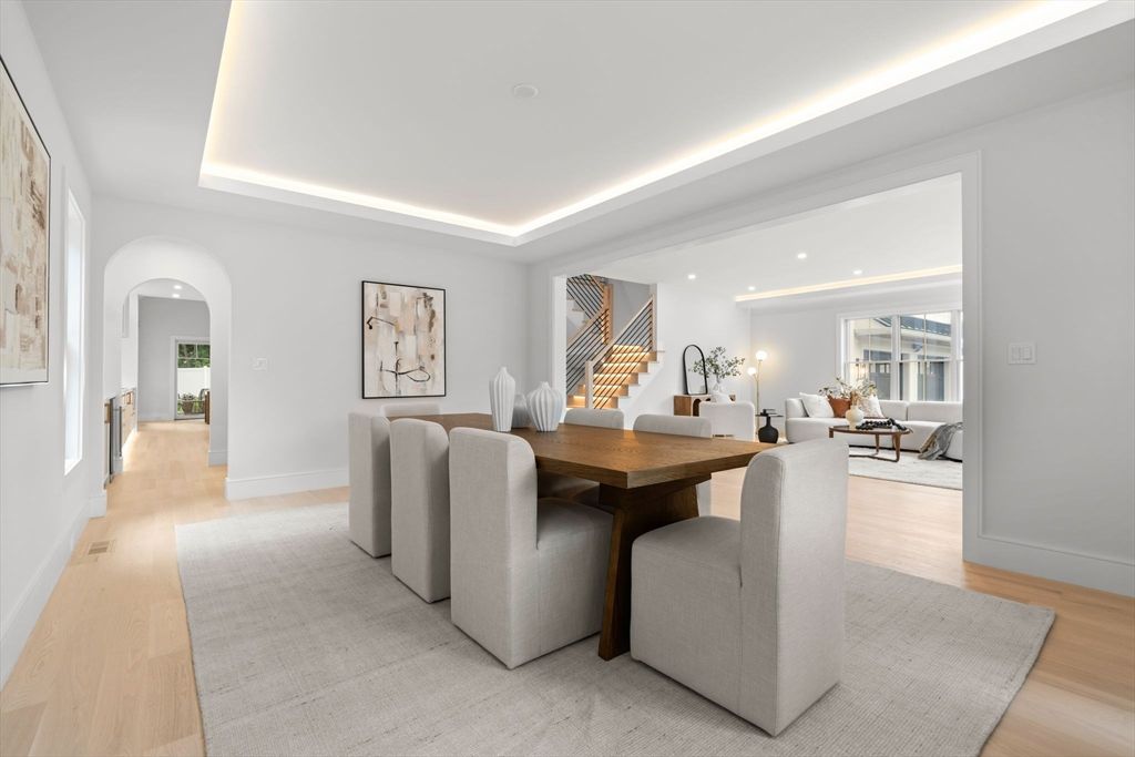 Dining room, Interior, Living room, Recessed Lighting, Wood Texture Flooring