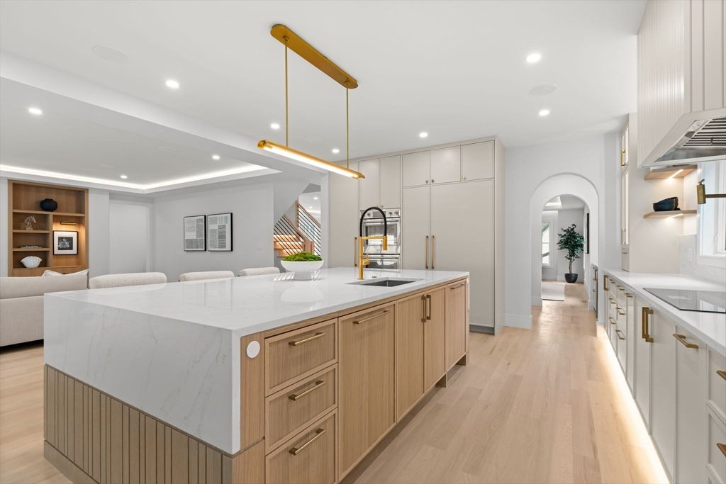 Interior, Kitchen, Pendant Lights, Recessed Lighting, Wood Texture Flooring