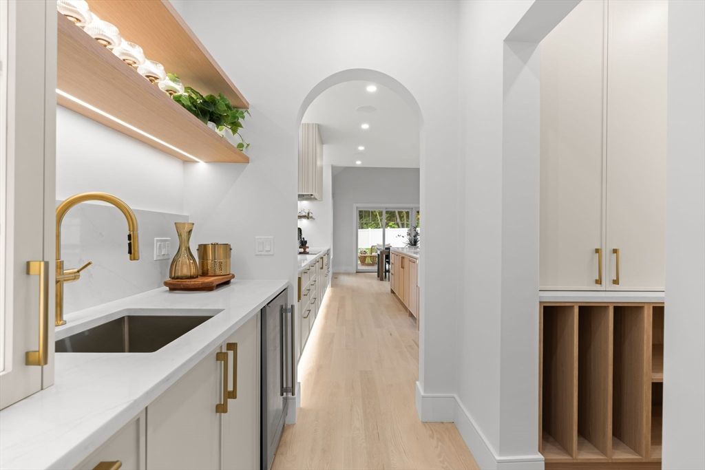 Interior, Kitchen, Recessed Lighting, Wood Texture Flooring