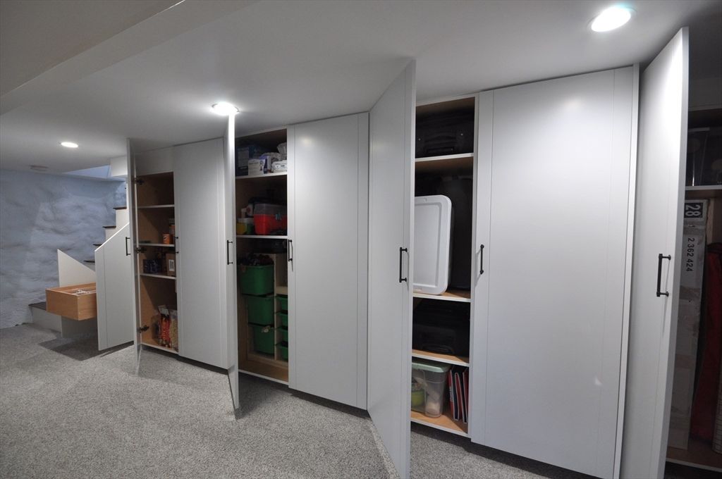Interior, Recessed Lighting