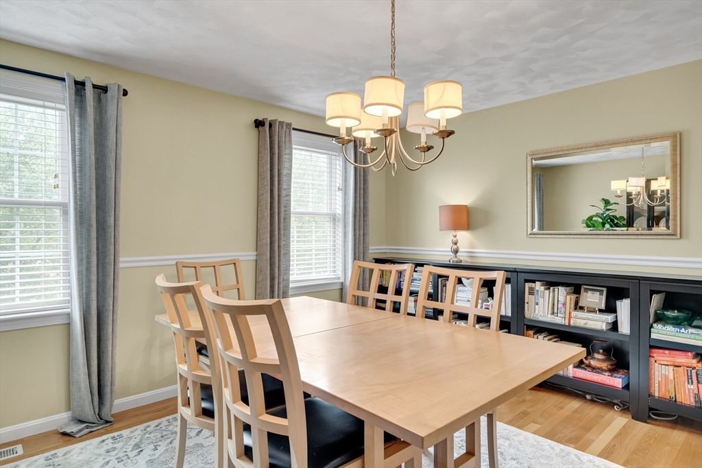 Chandelier, Dining room, Interior, Wood Texture Flooring